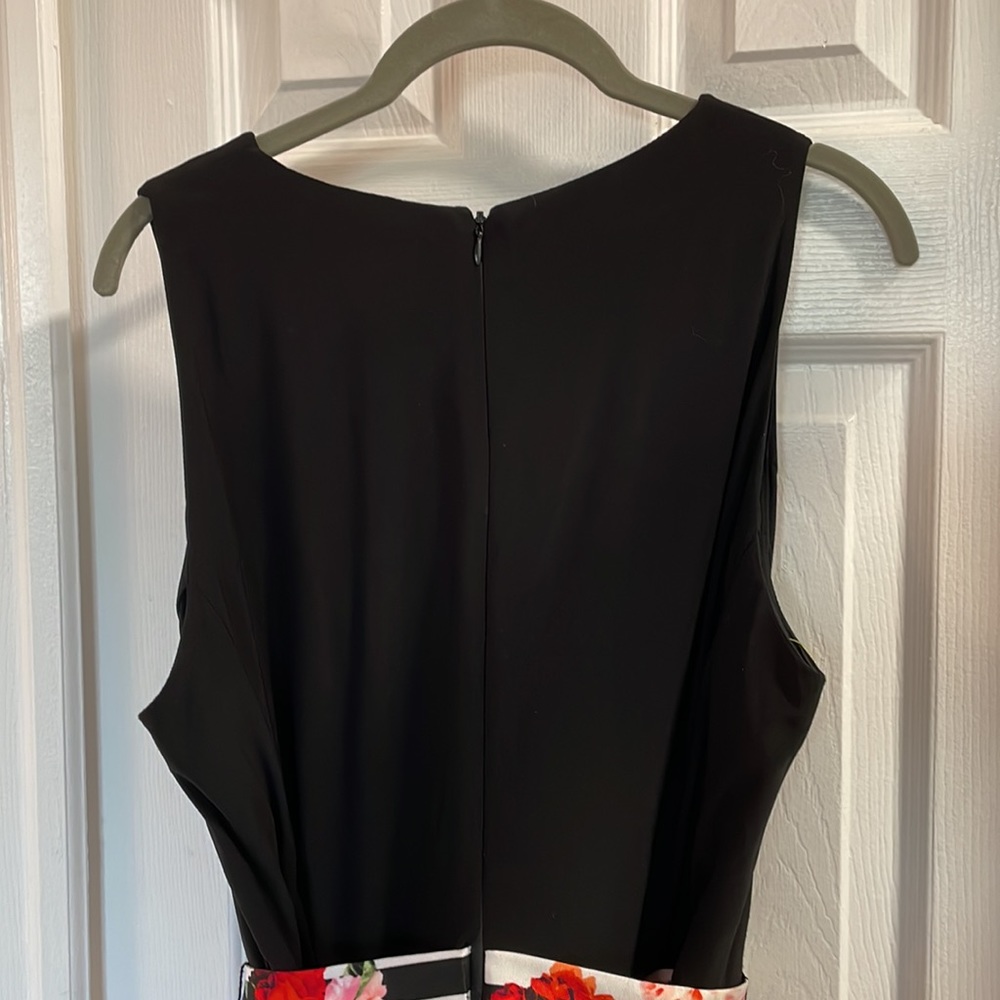 SLNY FIT AND FLARE MIDI SLEEVELESS JEWEL NECK DRESS BLACK PINK FLORAL STRIPES 16 - Picture 5 of 14